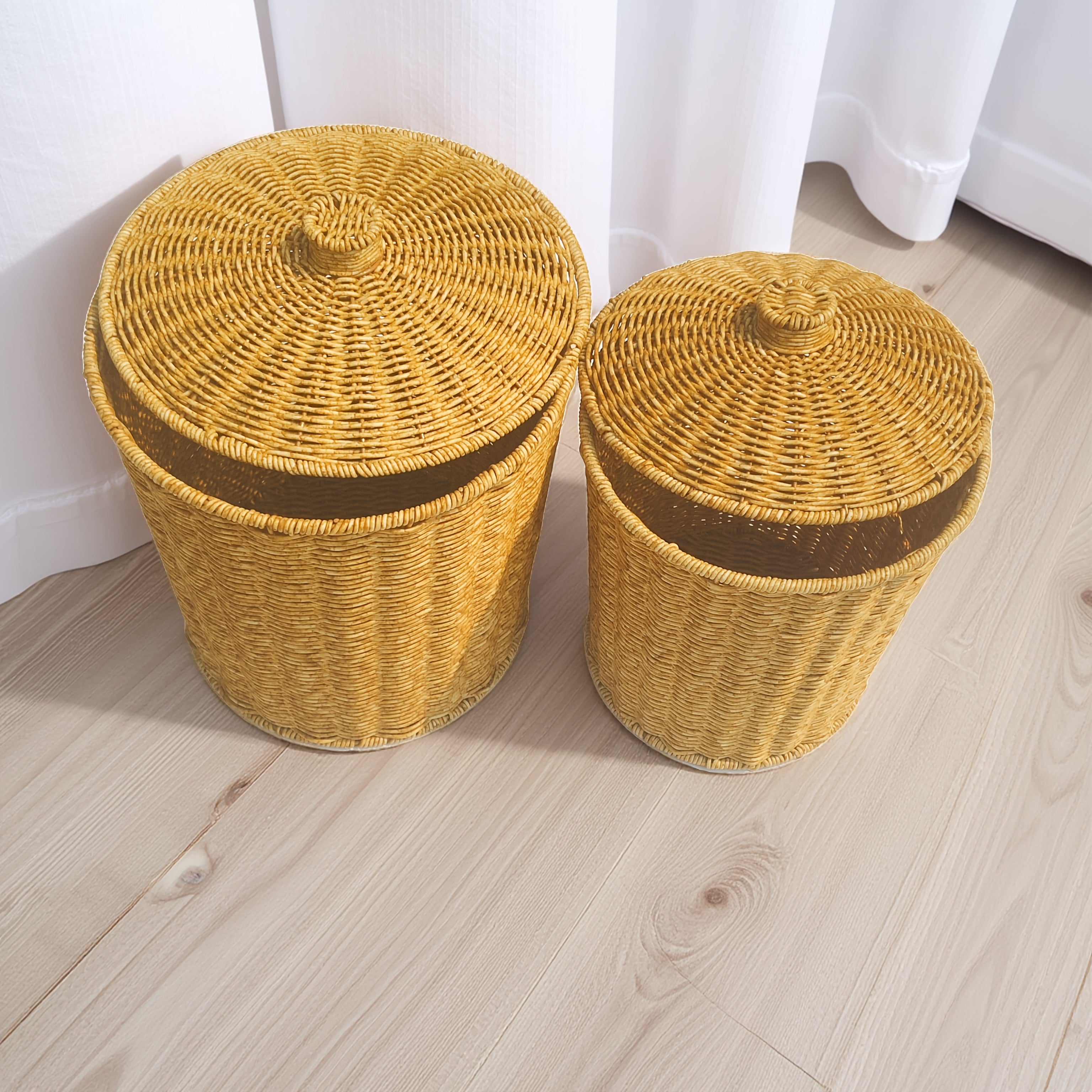 Creative bucket type covered storage basket, office and household garbage bin, hand woven, large capacity, Shelf Baskets